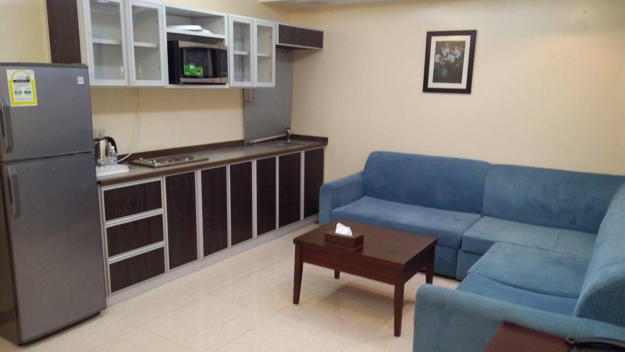 قصر اليمامة للاجنحة الفندقية-ينبع Yanbu Exterior photo